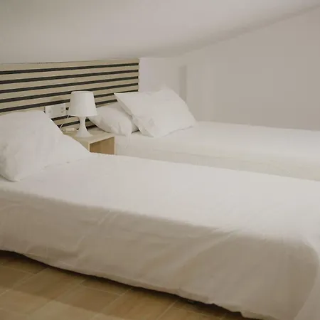 Duplex Abuhardillado Ideal Familias Appartement